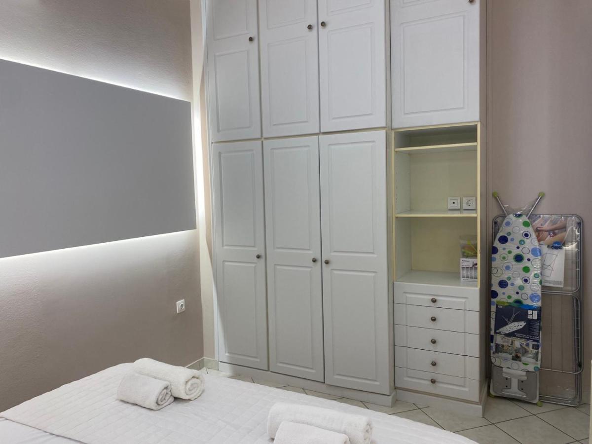 Comfortable Apartment Near To Metro Athen Eksteriør billede