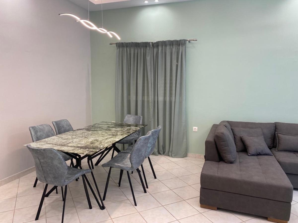 Comfortable Apartment Near To Metro Athen Eksteriør billede